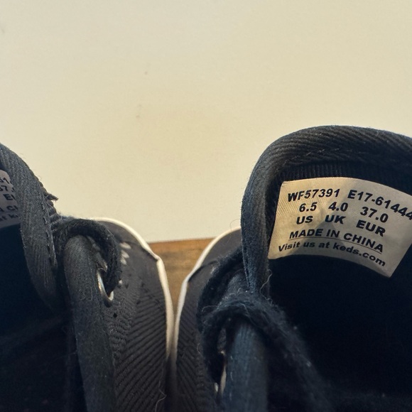 Classic black Keds canvas sneakers, women’s size 6.5 (EU 37) - Picture 3 of 3